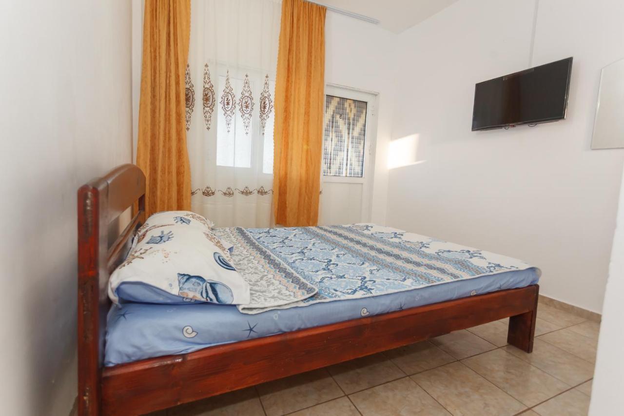 Hotel Casa Selena à Costinesti Extérieur photo